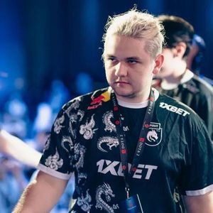 Ilya “Yatoro” Mulyarchuk