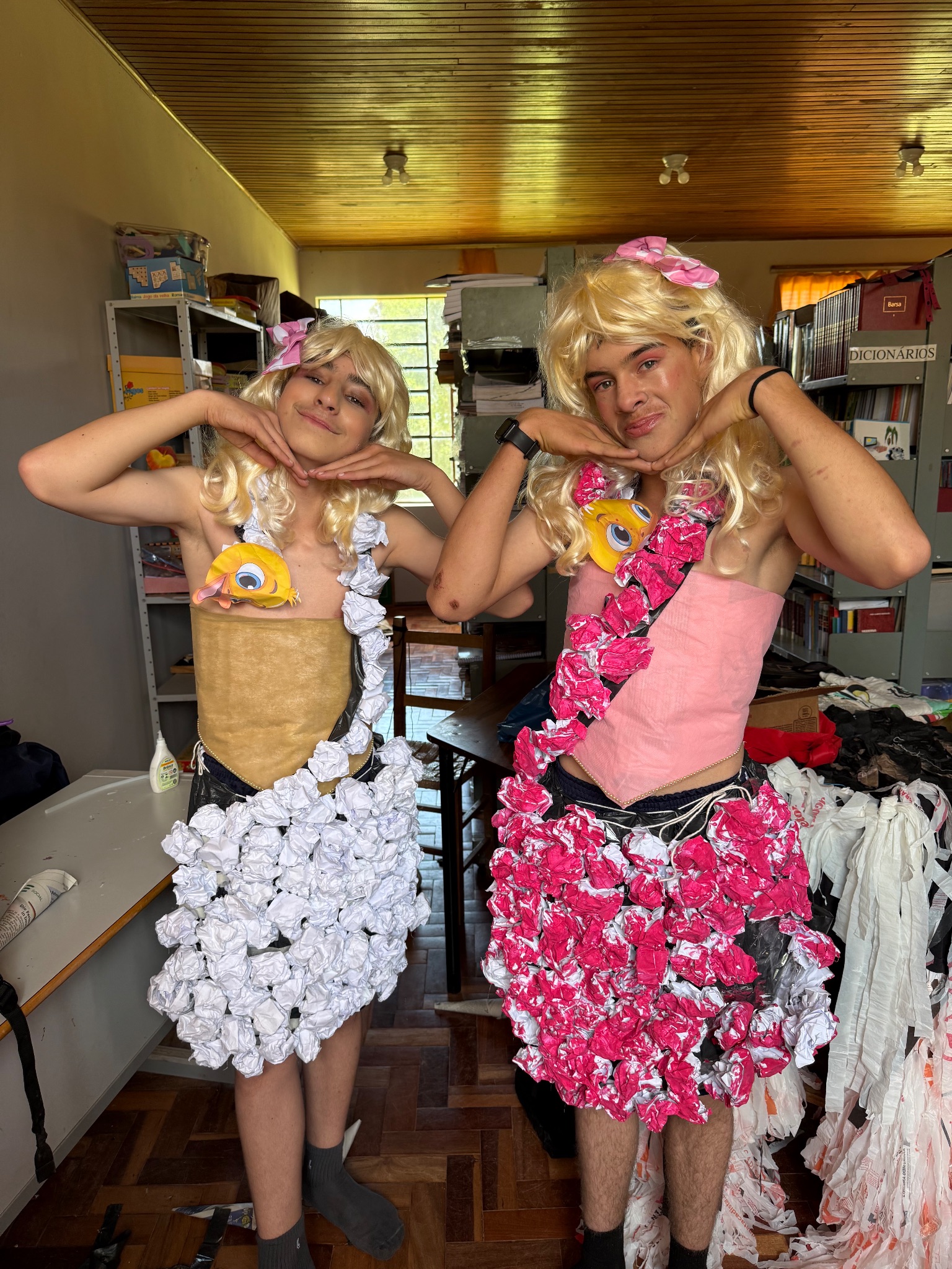 Leonardo, Caetano, Dhyullia e Anelise.