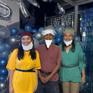 3 dwarves