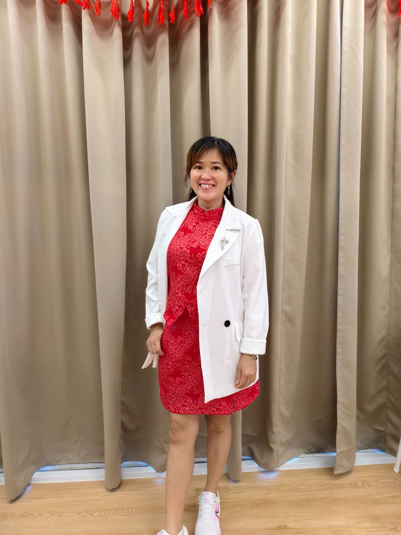 Yvonne Chin