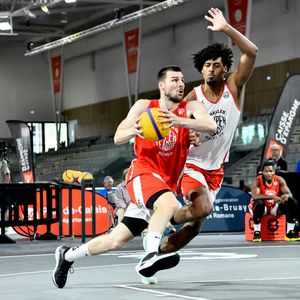 Clément Peinte – Loon Plage 3x3 Bshop
